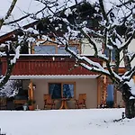 Einfach Bei Uns Apartment