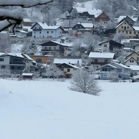 アパート Einfach Bei Uns