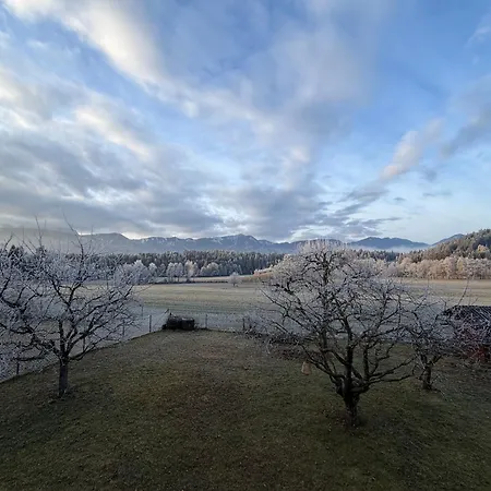 Einfach Bei Uns アパート Fresach