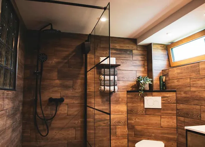 Einfach Bei Uns Lägenhet